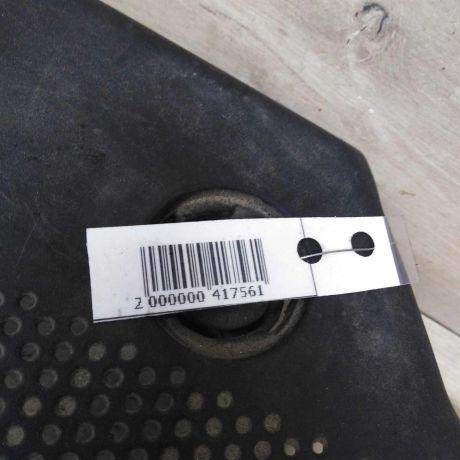 dekorativnaia-kryska-dvigatelia-nakladka-skoda-octavia-tour-art-71738-big-3