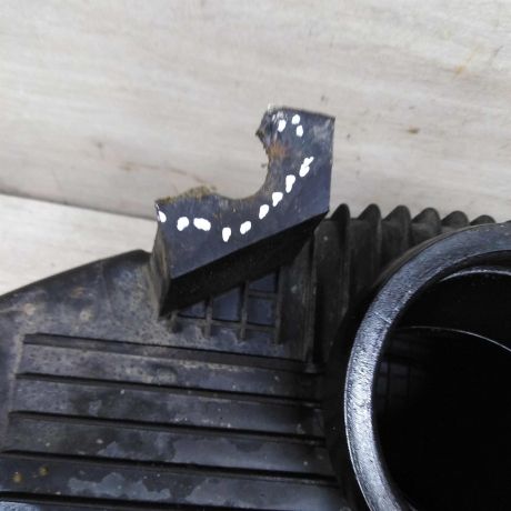 korpus-vozdusnogo-filtra-14-renault-logan-i-art-71767-big-2