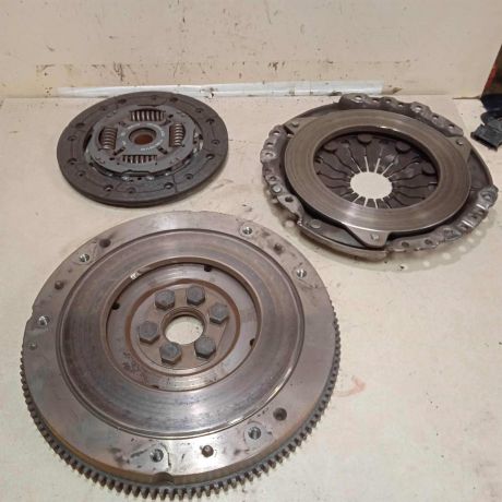 maxovik-lada-largus-16i-21129-art-73216-big-5