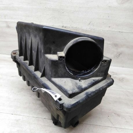 korpus-vozdusnogo-filtra-ford-focus-1-art-75642-big-2