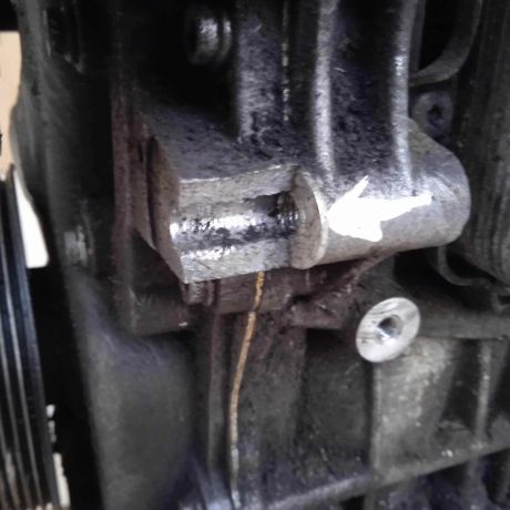 dvigatel-16i-blf-skoda-octavia-ii-a5-defekt-kryski-art-79882-big-1