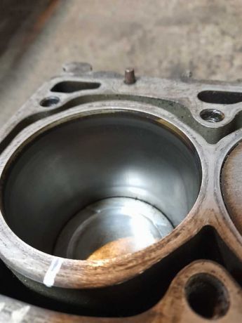 blok-dvigatelia-16i-alz-audi-a4-b6-art-82807-big-7