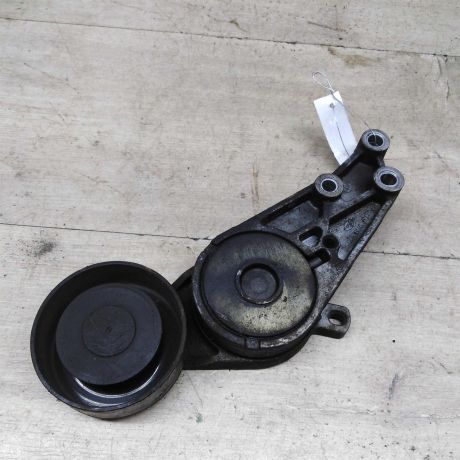 rolik-remnia-generatora-audi-a4-b6-art-83006-big-2