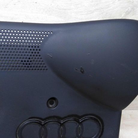 dekorativnaia-kryska-dvigatelia-nakladka-audi-a3-8l-art-83388-big-2