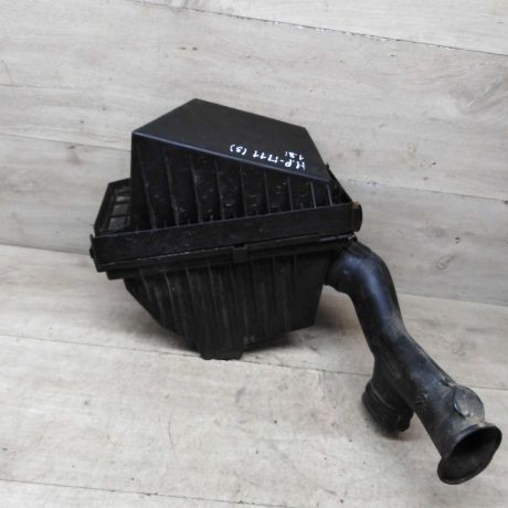 korpus-vozdusnogo-filtra-nissan-primera-p11-art-84111-big-0