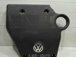 dekorativnaia-kryska-dvigatelia-16-akl-volkswagen-golf-4-volkswagen-bora-skoda-octavia-tour-art-84238