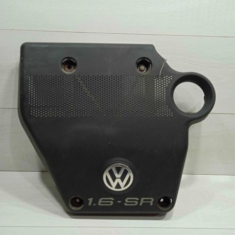 dekorativnaia-kryska-dvigatelia-16-akl-volkswagen-golf-4-volkswagen-bora-skoda-octavia-tour-art-84238-big-0