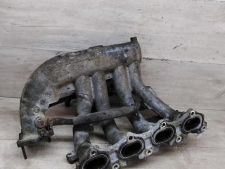 kollektor-vpusknoi-kia-carens-i-rs-art-86779