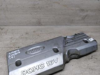 dekorativnaia-kryska-dvigatelia-nakladka-kia-rio-ii-art-87728