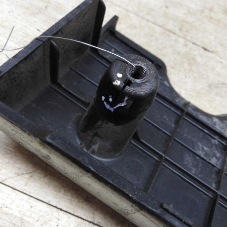 dekorativnaia-kryska-dvigatelia-nakladka-kia-rio-ii-art-87728-big-6