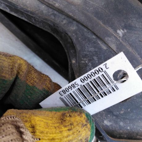 dekorativnaia-nakladka-pravaia-zabo-dozdevik-vodootvodiashhii-shhitok-ford-mondeo-3-art-89687-big-3