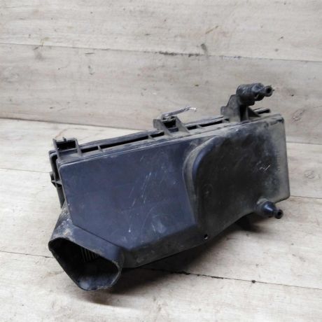 korpus-vozdusnogo-filtra-ford-mondeo-3-art-90028-big-2