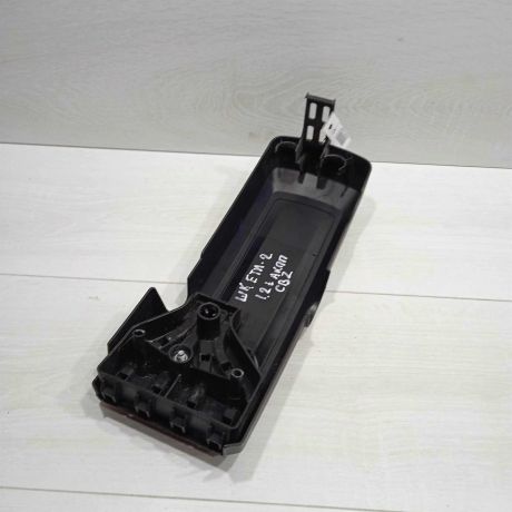 dekorativnaia-kryska-dvigatelia-nakladka-skoda-yeti-i-art-90841-big-4