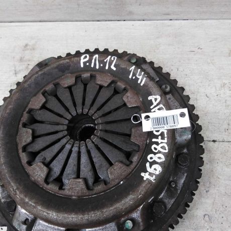 maxovik-renault-logan-i-art-91823-big-3