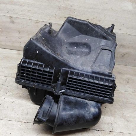 korpus-vozdusnogo-filtra-ford-galaxy-art-91990-big-7