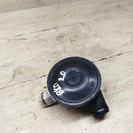 klapan-otvoda-vozduxa-iz-kartera-skoda-octavia-a5-volkswagen-golf-v-20-tdi-bkd-art-92318-big-0