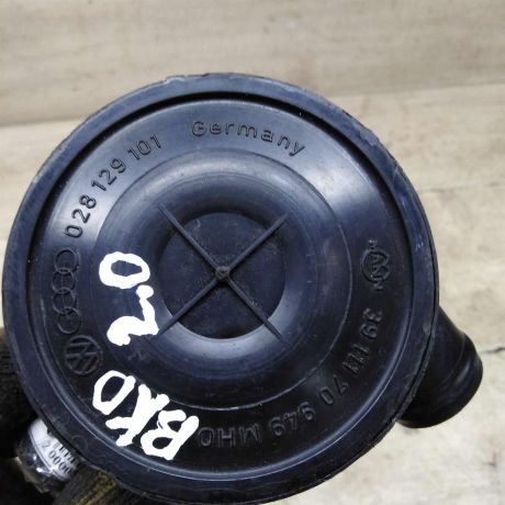 klapan-otvoda-vozduxa-iz-kartera-skoda-octavia-a5-volkswagen-golf-v-20-tdi-bkd-art-92318-big-3