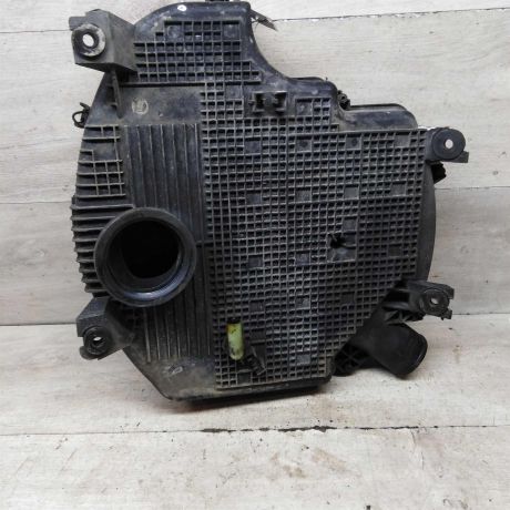 korpus-vozdusnogo-filtra-renault-logan-i-art-92892-big-3
