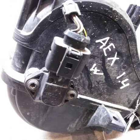 kollektor-vpusknoi-14i-aex-volkswagen-golf-3-art-93501-big-2