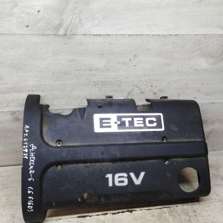 dekorativnaia-kryska-dvigatelia-nakladka-daewoo-nexia-art-93505-big-0