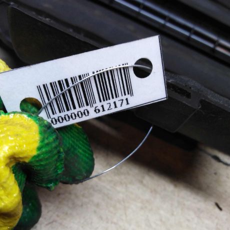 dekorativnaia-kryska-dvigatelia-nakladka-daewoo-nexia-art-93505-big-2