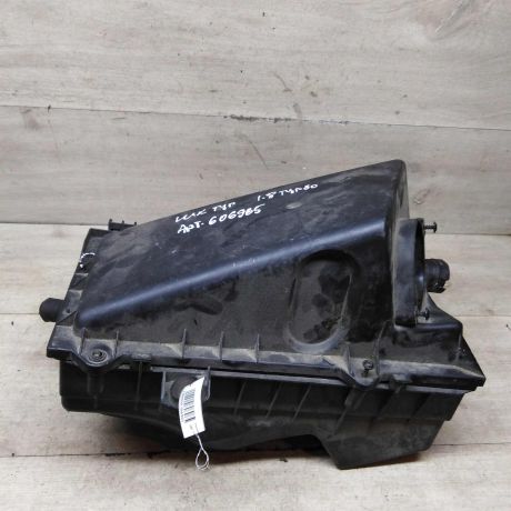 korpus-vozdusnogo-filtra-18t-skoda-octavia-to-art-93627-big-0