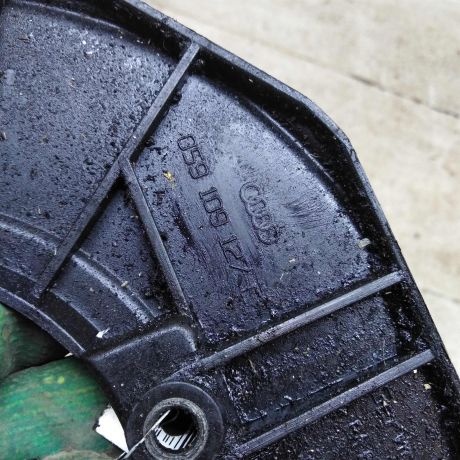 kozux-grm-kryska-audi-a8-d2-25-tdi-art-95188-big-3