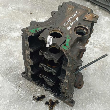 blok-dvigatelia-20i-abt-audi-100-c4-audi-80-b4-pod-rastocku-art-96002-big-5