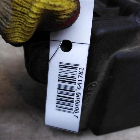 korpus-vozdusnogo-filtra-mercedes-c-klass-w203-kupe-art-98724-big-1