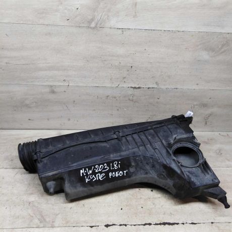 korpus-vozdusnogo-filtra-mercedes-c-klass-w203-kupe-art-98724-big-4