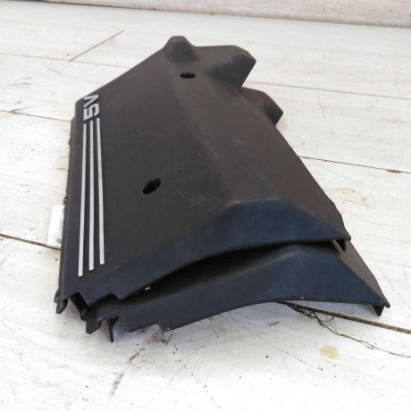 dekorativnaia-kryska-dvigatelia-audi-a6-c5-pravaia-art-103966-big-5