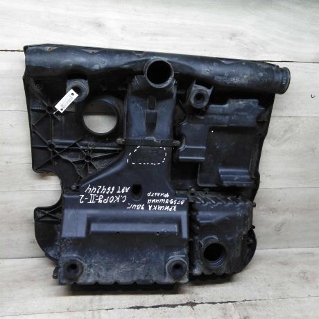 korpus-vozdusnogo-filtra-dekorativnaia-nakladka-dvigatelia-seat-cordoba-ii-art-104135-big-3