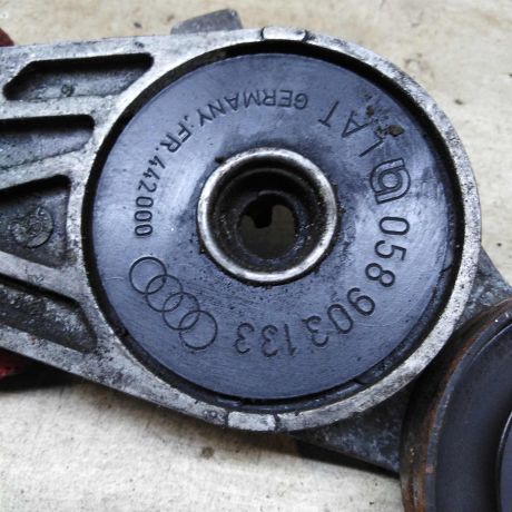 natiazitel-remnia-generatora-volkswagen-passat-b5-audi-a4-b5-audi-a6-c5-art-106350-big-1