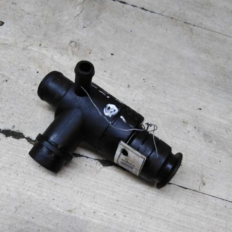 klapan-venteliacii-karternyx-gazov-vag-06b103235g-audi-a4-b6-audi-a4-b7-bu-art-108175-big-0