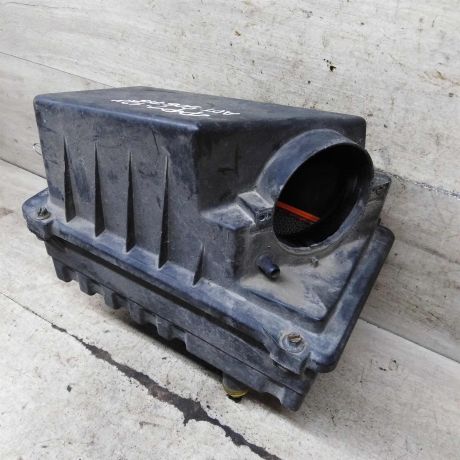 korpus-vozdusnogo-filtra-ford-focus-1-art-112036-big-0