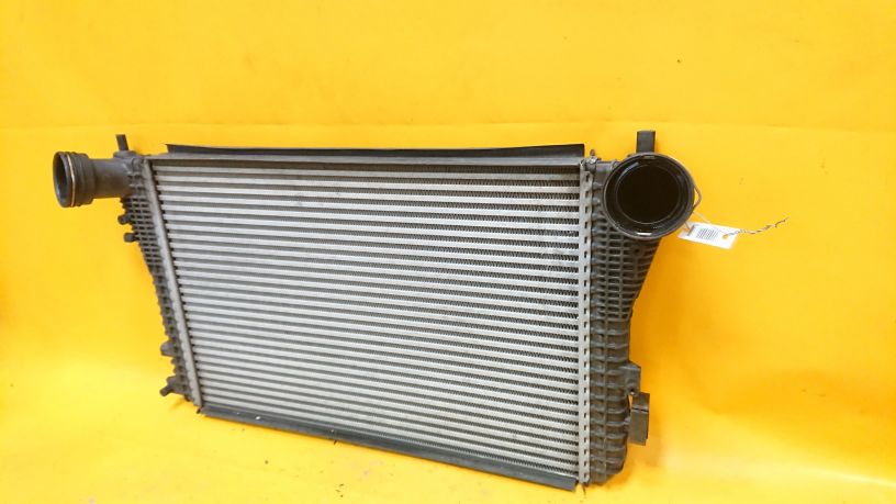 radiator-interkulera-volkswagen-jetta-5-1k0145803t-art-11210-big-0