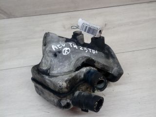 kronstein-maslianogo-filtra-volkswagen-transporter-t4-074115417n-art-13399