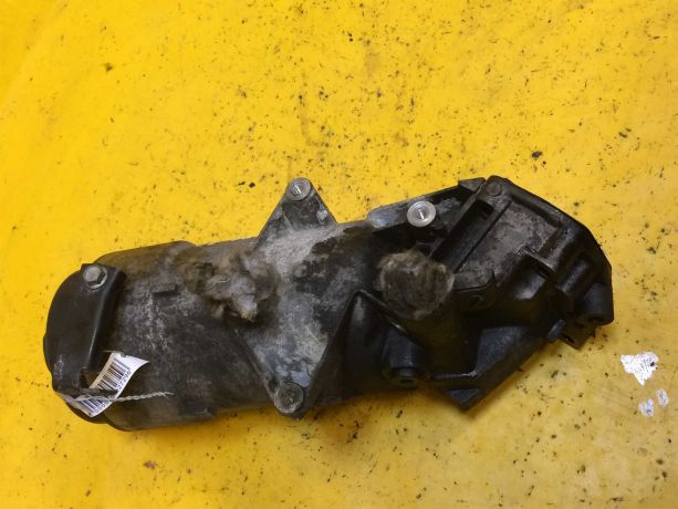 kronstein-maslianogo-filtra-mercedes-vito-art-13798-big-2