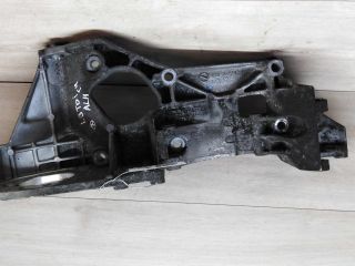 kronstein-na-dvigatel-volkswagen-golf-4-art-14137