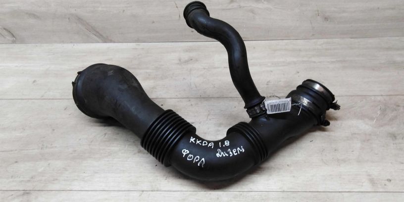 patrubok-podaci-vozduxa-ford-focus-2-art-14378-big-0