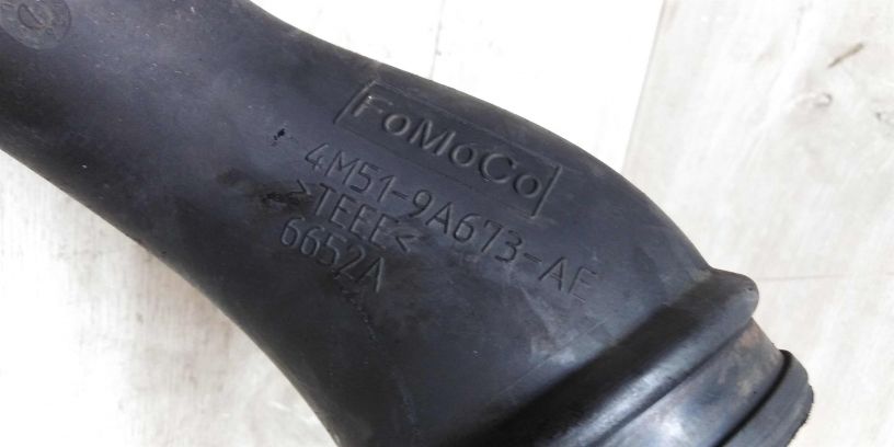 patrubok-podaci-vozduxa-ford-focus-2-art-14378-big-2