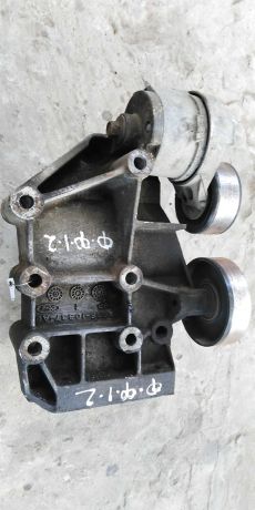 kronstein-na-dvigatel-ford-focus-1-art-14598-big-2