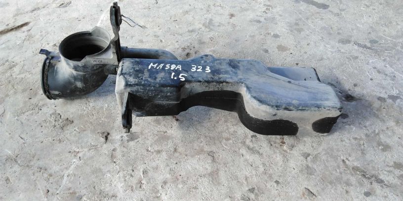 patrubok-vozdusnyi-filtra-mazda-323-art-15781-big-0