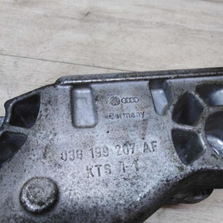 kronstein-pravyi-krepleniia-dvigatelia-volkswagen-transporter-t5-art-16256-big-0