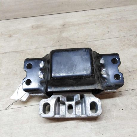 opora-dvigatelia-pravaia-skoda-octavia-a5-art-16286-big-2