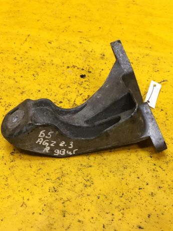 kronstein-dvigatelia-pravyi-volkswagen-passat-b5-23-agz-art-17454-big-0
