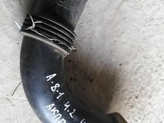 patrubok-podaci-vozduxa-audi-a8-d2-art-18603