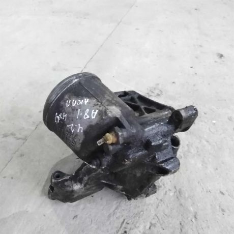 kronstein-maslianogo-filtra-audi-a8-d2-art-18705-big-0