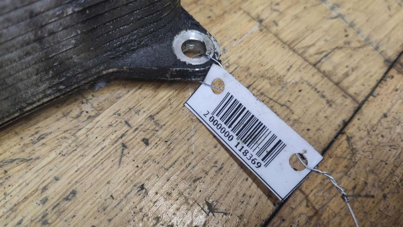 radiator-oxlazdeniia-masla-xolodilnik-volkswagen-passat-b6-20i-bvy-art-20808-big-2