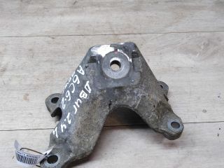 kronstein-dvigatelia-levyi-audi-a6-c6-art-21164